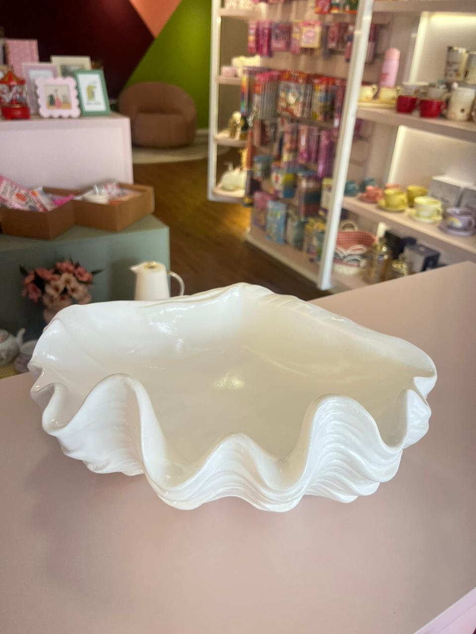 Centro de Mesa Concha Branca em Ceramica Fruteira